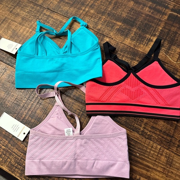 NWT- Bundle of 3 Sketchers Low Impact Sports Bras - Picture 5 of 5